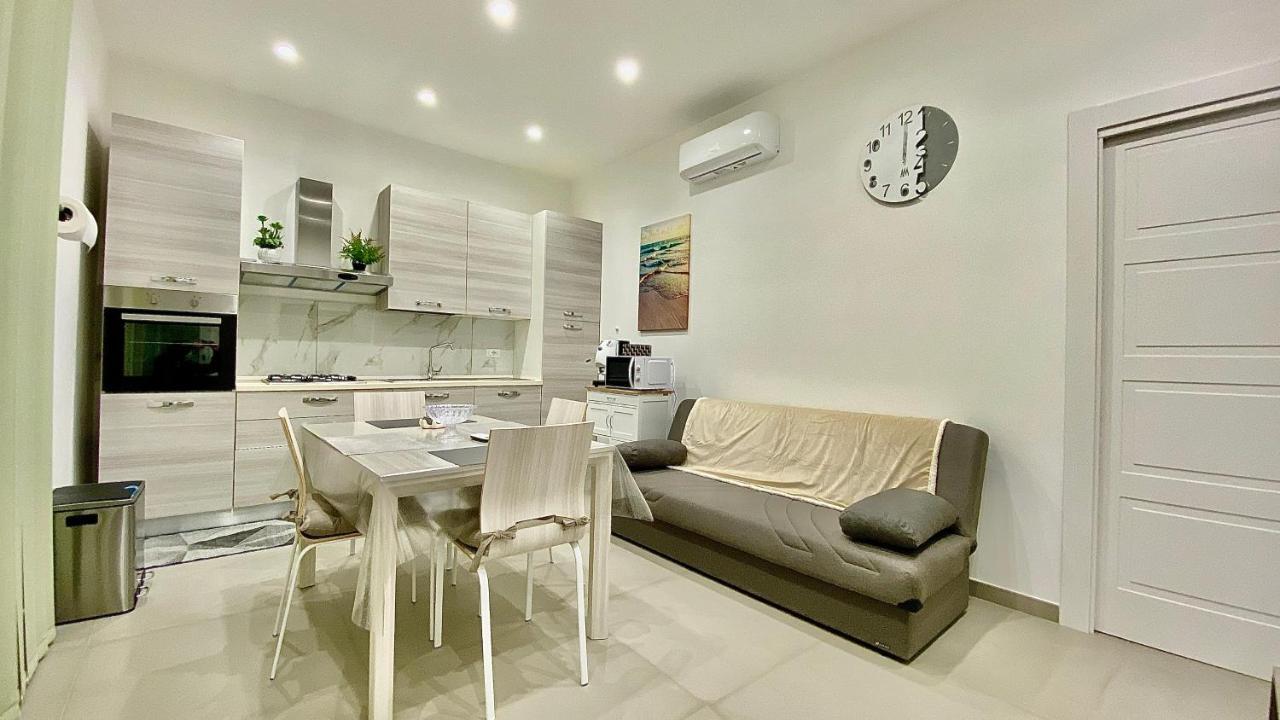 Appartamento Casa Crispino Piano Terra Per 2 Persone Frattaminore Exterior foto